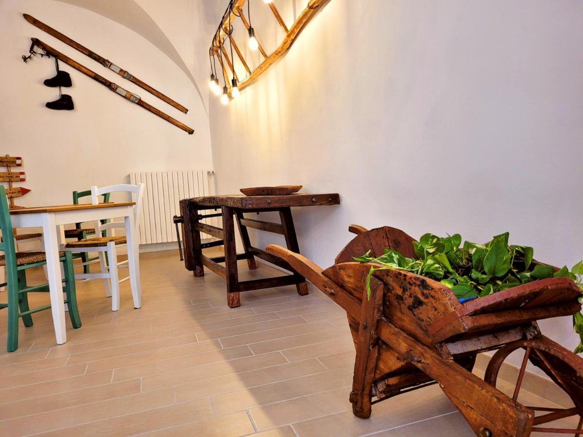 Bed and Breakfast Il Bivacco Del Duomo Л'Акуила Экстерьер фото